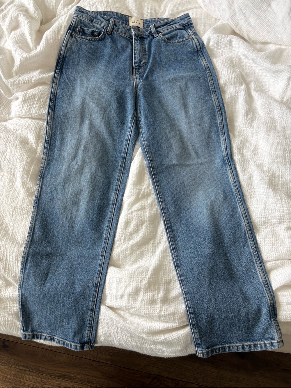 Sezane Relaxed Blue Women's Jeans - L’Iconique Droit